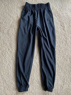 Nike Women's Black Elastic Waist Track Pants
